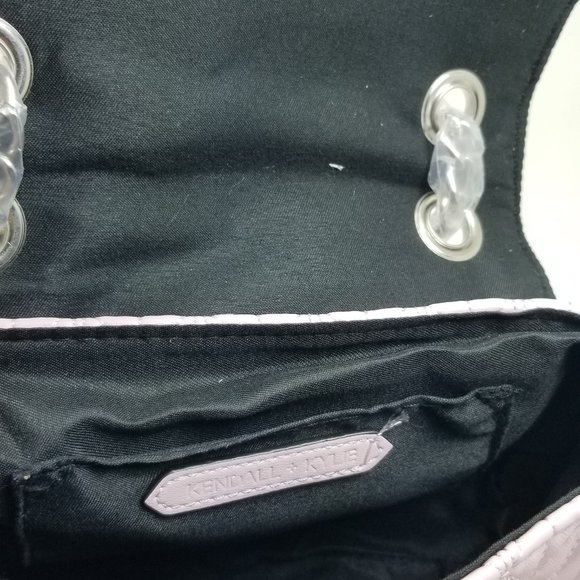 Kendal & Kylie cross body over the shoulder chain bag - Picture 13 of 13